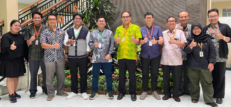 Audit Berkualitas, Perkuat Kolaborasi: Medion Plastic dan PT Sampharindo Retroviral Indonesia Audit Berkualitas, Perkuat Kolaborasi: Medion Plastic dan PT Sampharindo Retroviral Indonesia